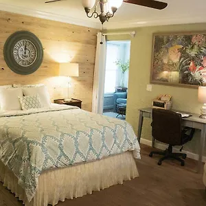  Guest house Winter Park Charm